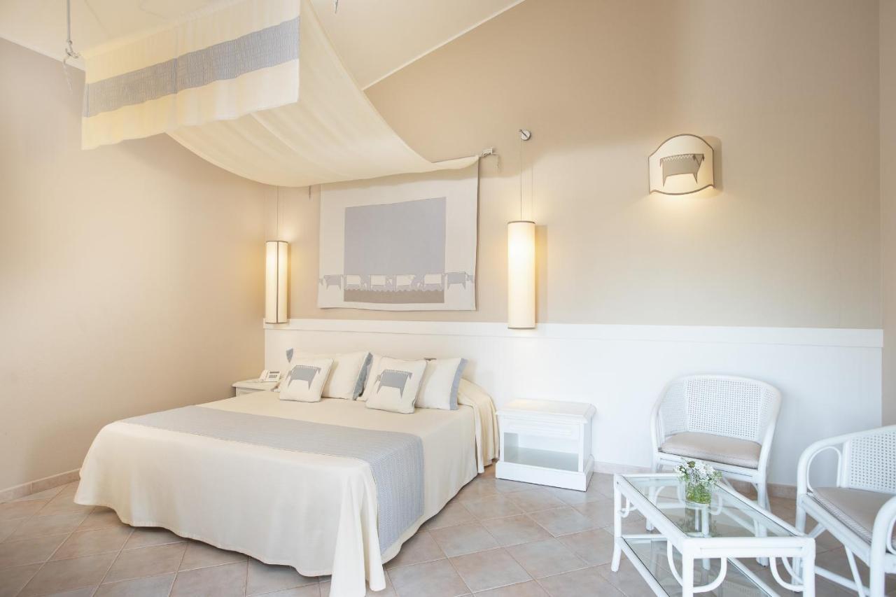 Hotel Baia Di Nora Pula Εξωτερικό φωτογραφία