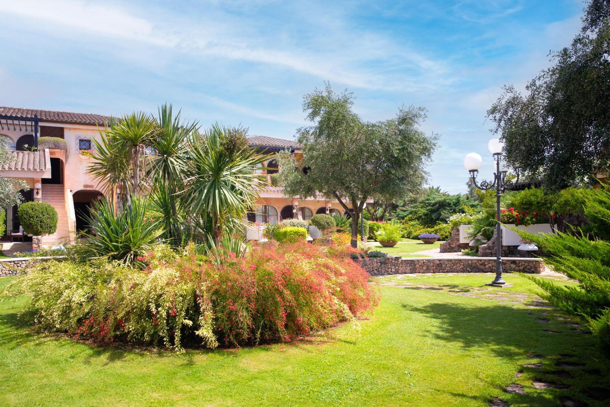 Hotel Baia Di Nora Pula Εξωτερικό φωτογραφία